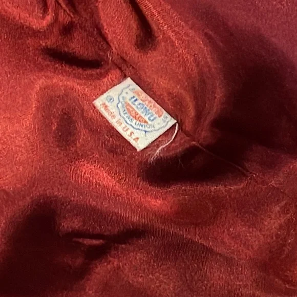 Vintage Dark Red Coat- New York Made is USA - Picture 7 of 11